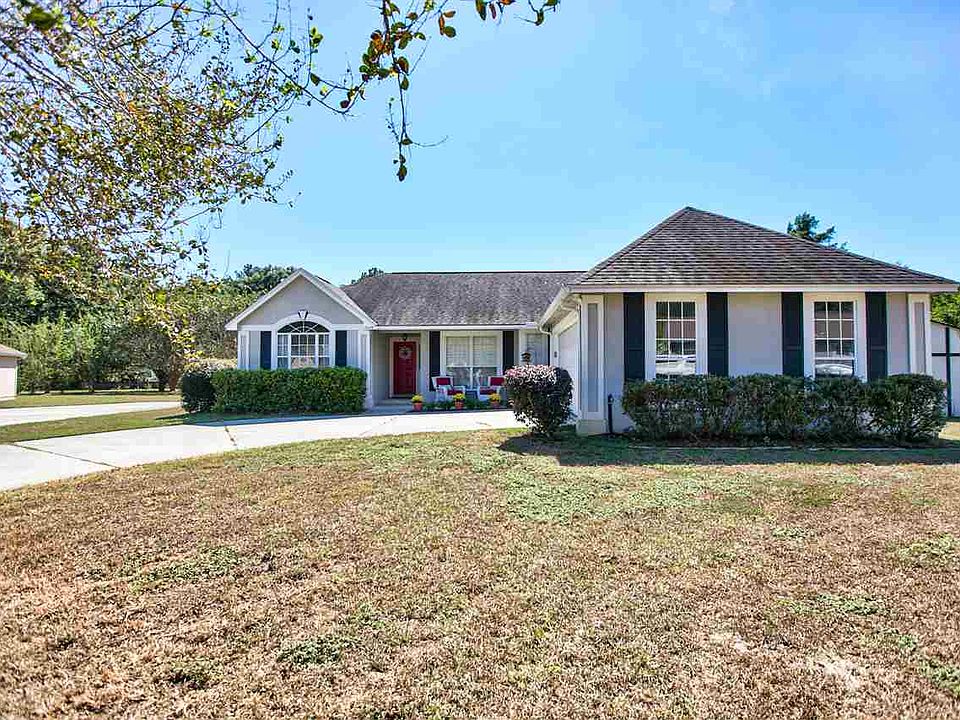 1st image of 2626 Green Crossing Dr