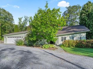 115 West Rd, Manchester, VT 05254