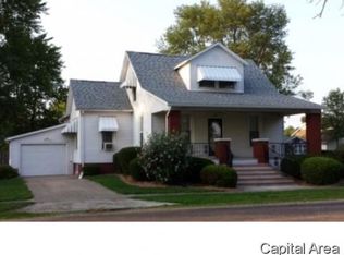 142 W Palmer St, Greenview, IL 62642
