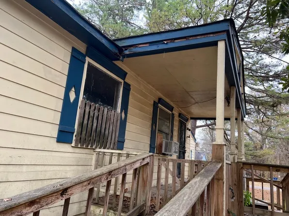 202 Meadow Ln, Somerville, TN 38068