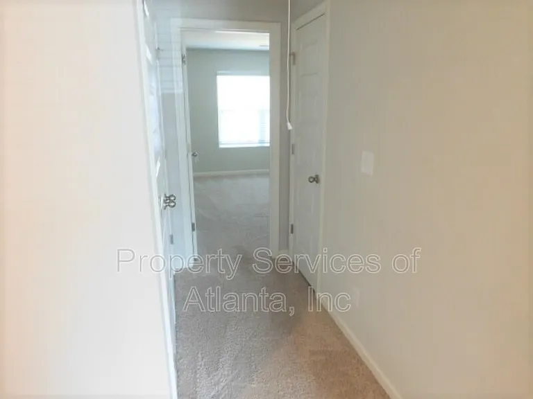 2633 Parrish Ct — Photo 9