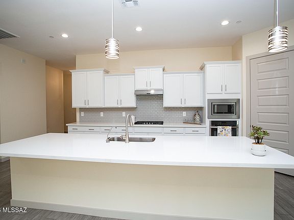 5th image of 13480 N Gladstone Hill Pl