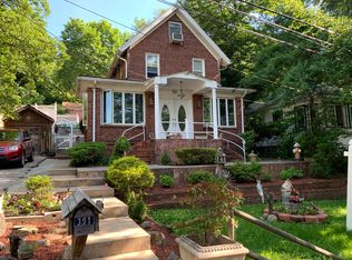 391 Saint George Rd, Staten Island, NY 10306