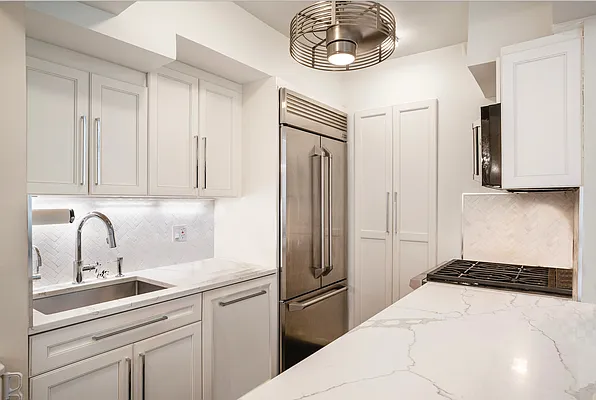 Sold by Compass | media 20