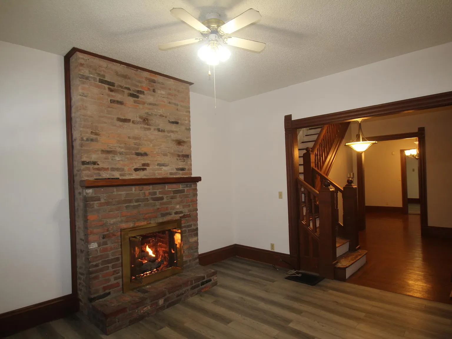 5004 Franklin Blvd — Photo 1