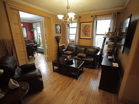 4th image of 110 Cambridge Pl APT 3A
