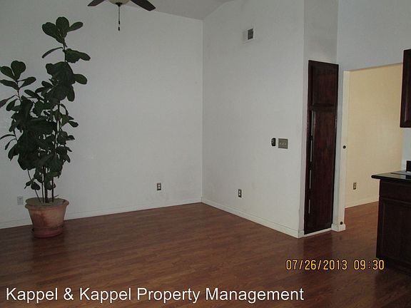 4th image of 243 Dogwood Ct