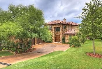1st image of 9 Sparrowglen Ln