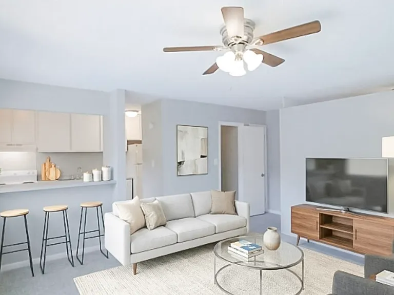Hampton Hall | Comfort, Convenience, & Community All In One — Photo 197
