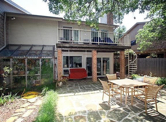 3rd image of 9308 Mountain Lake Ct
