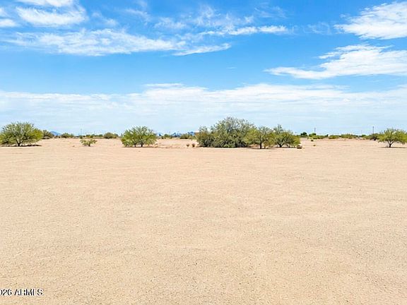 3rd image of 2735 W ZAPOTEC Avenue #2