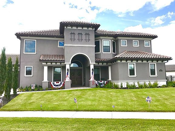 2nd image of 8420 Serrano Cir