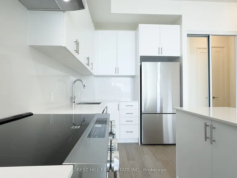 27 Korda Gate #Penthouse 108 — Photo 30