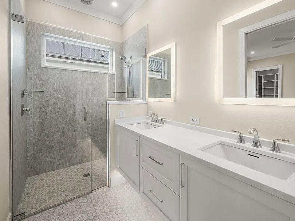Primary Bath with double sinks ensuite