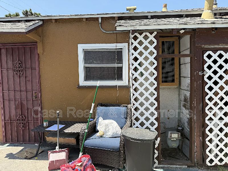 1st image of 2123 E Piru St