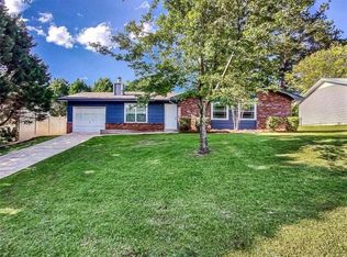 112 Pawnee Dr, Enterprise, AL 36330