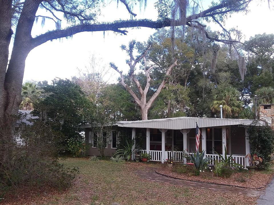 1st image of 823 NE 39th Ct