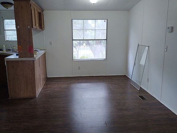 2nd image of 141 Oak Mesa