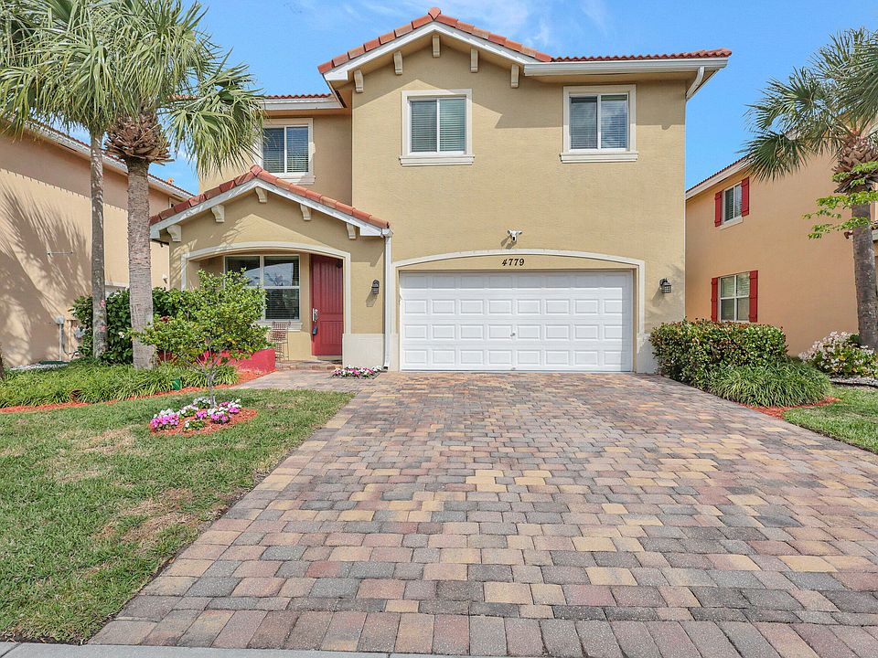 1st image of 4779 Foxtail Palm Court Court