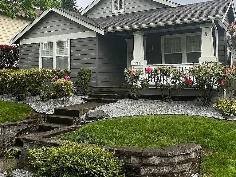 2285 Palisade Blvd — Photo 3
