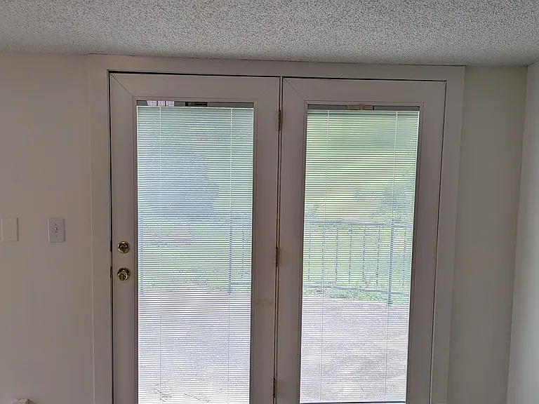 1570 Armistead Dr — Photo 35