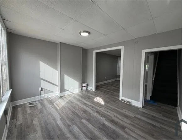 5663 Heiskell St, Philadelphia, PA 19144