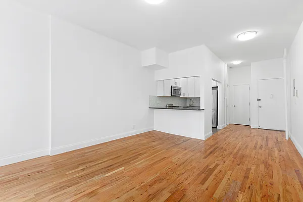 Rented by Compass | media 2