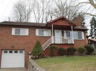 1117 Oakmont Rd, Charleston, WV 25314