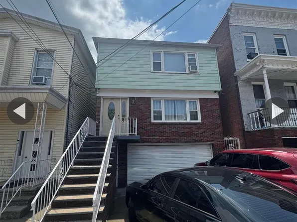 315 22nd Street image 1 of 11