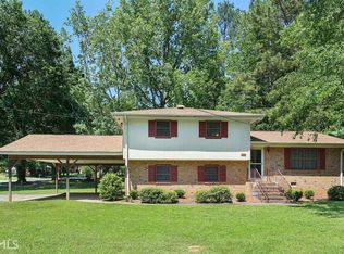 2724 Heritage Ln, Morrow, GA