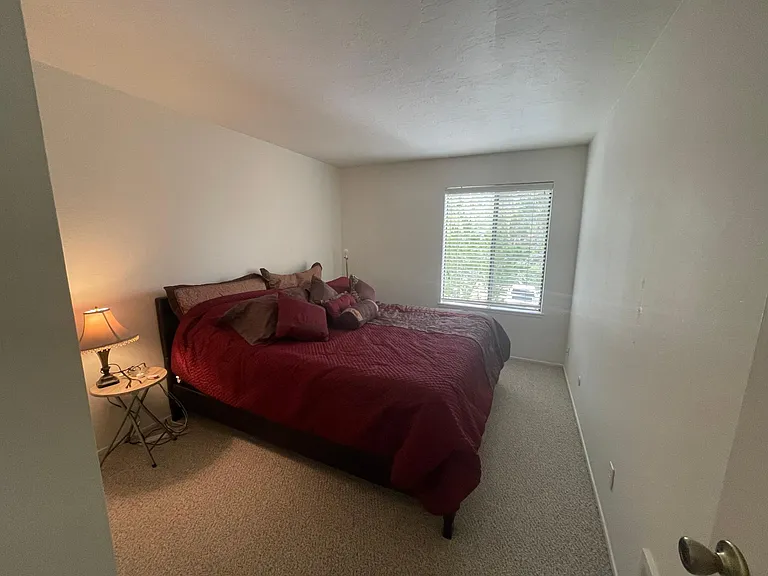 2202 Golden Oaks Ln — Photo 13