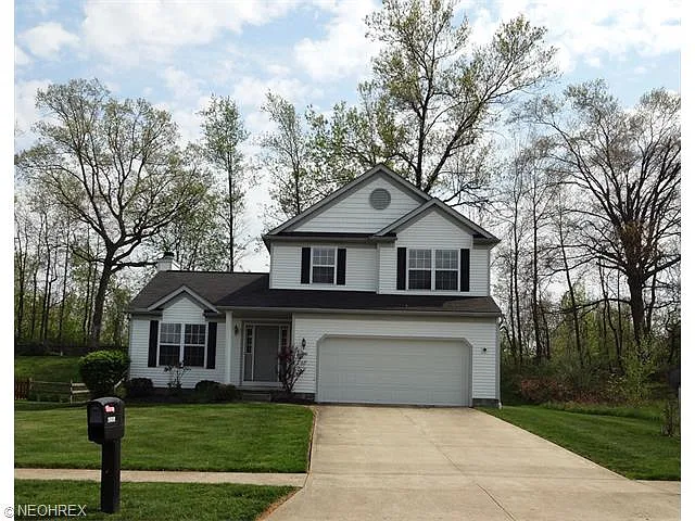 4064 Bayberry Knl photo 1