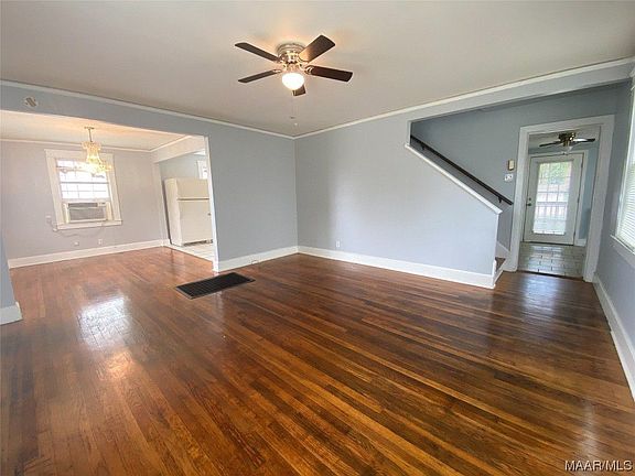 3rd image of 1515 Saint Charles Ave