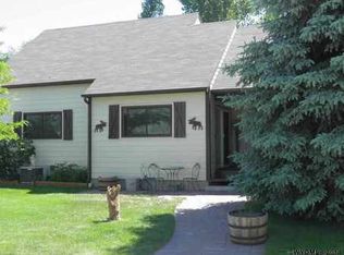 3921 Spy Glass Cir, Riverton, WY 82501