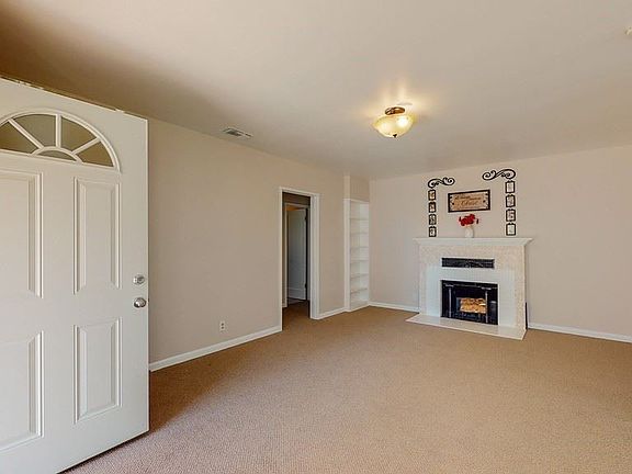 3rd image of 124 W Granada Ct