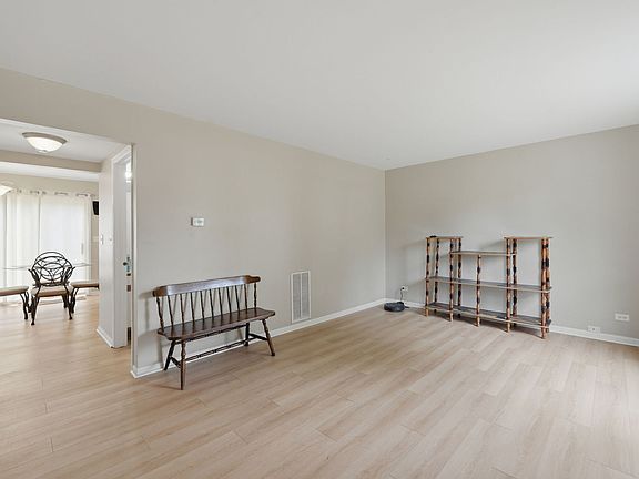4th image of 2636 Jenna Cir