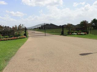13219 Sunrise Bluff Dr, Hockley, TX 77447