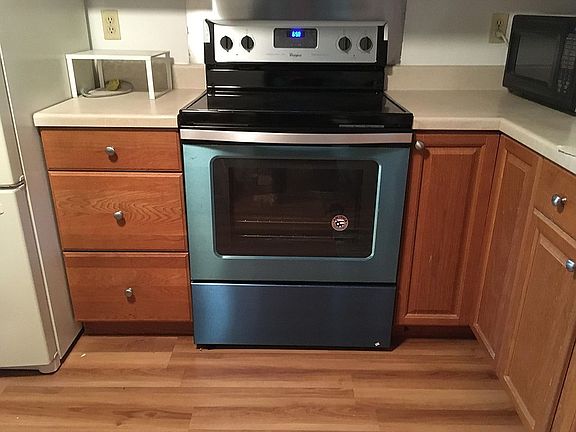 5th image of 3405 Douglas Dr