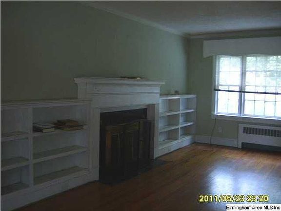 3rd image of 315 Moorefield Dr