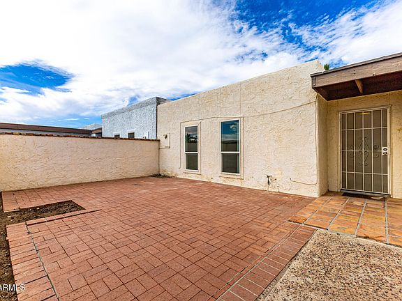 5th image of 3108 W CLINTON Street