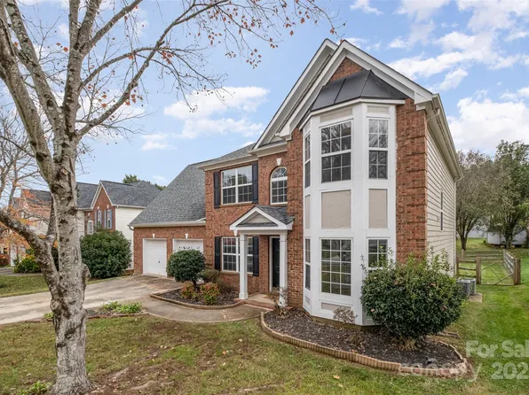 11918 Fox Glen Rd, Charlotte, NC 28269