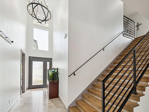 4th image of 57 Waterford Way