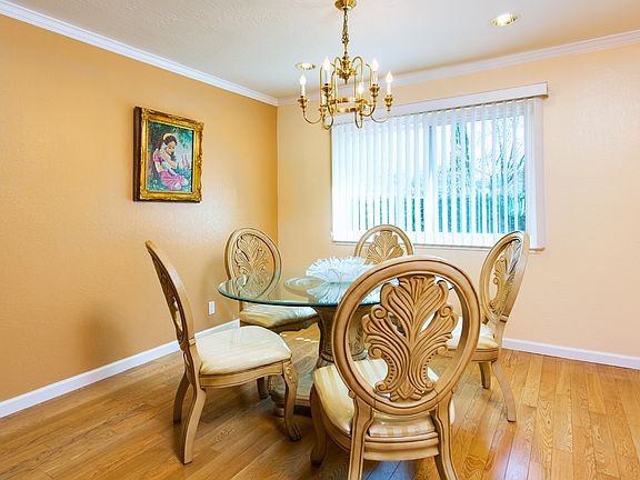 4th image of 801 Gatter Ct