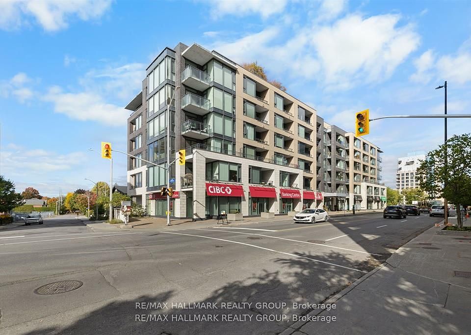 1st image of 101 Richmond Rd #611