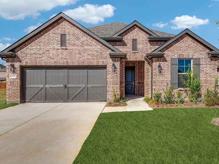 1312 Silver Grass Mdw — Photo 1