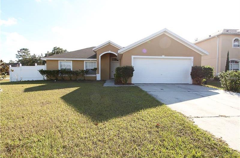 1st image of 302 Michigan Ln