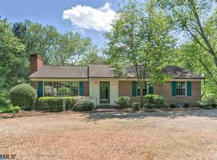 332 Key West Dr, Charlottesville, VA 22911