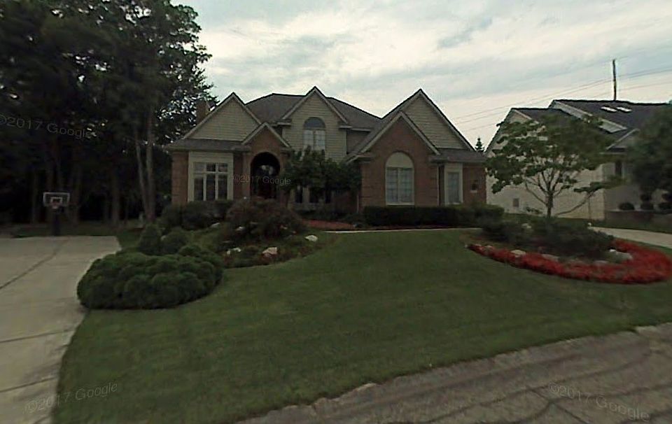 1st image of 27234 Cambridge Ln