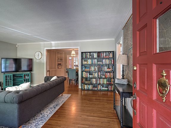 5th image of 537 S New Haven Ave