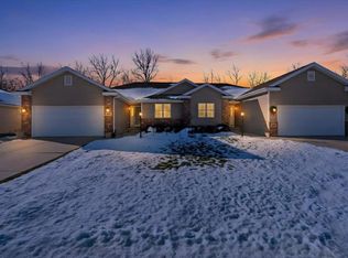 421 Pine St, Brooklyn, WI 53521